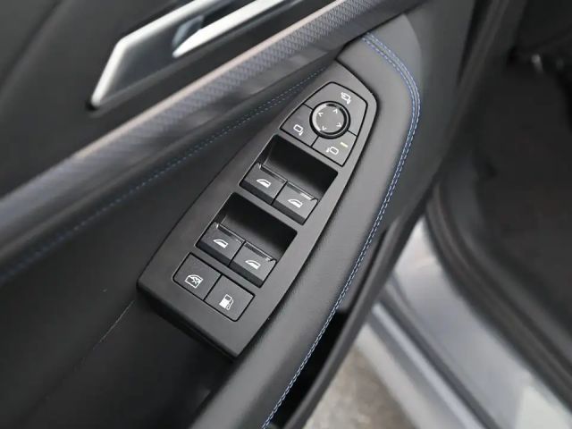 BMW 225 Sedan xDrive