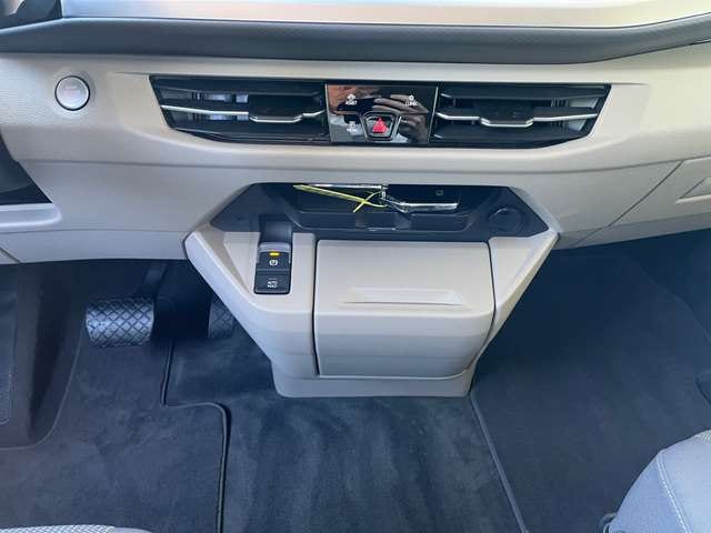 Volkswagen Multivan DSG Lang Life T7