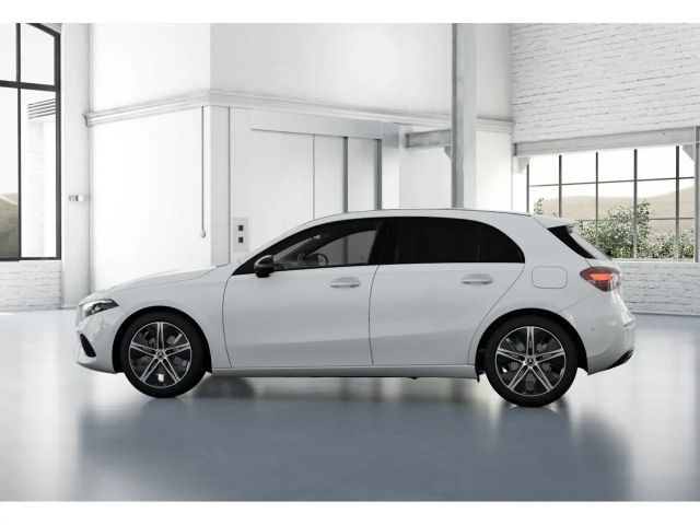 Mercedes-Benz A 180 A 180 d Hatchback