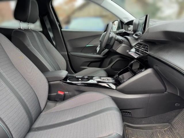 Peugeot E-2008 Allure Pack
