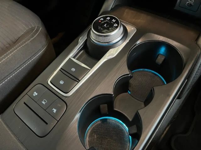 Ford Kuga AWD Hybrid Titanium