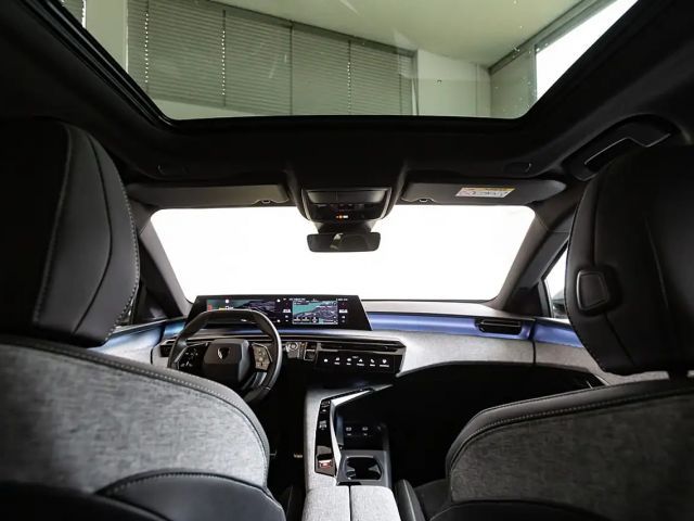 Peugeot E-5008 GT-Line