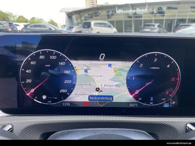 Mercedes-Benz A 200 A 200 d AMG Line