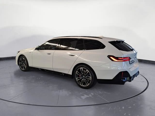 BMW 520 520d M-Sport Touring