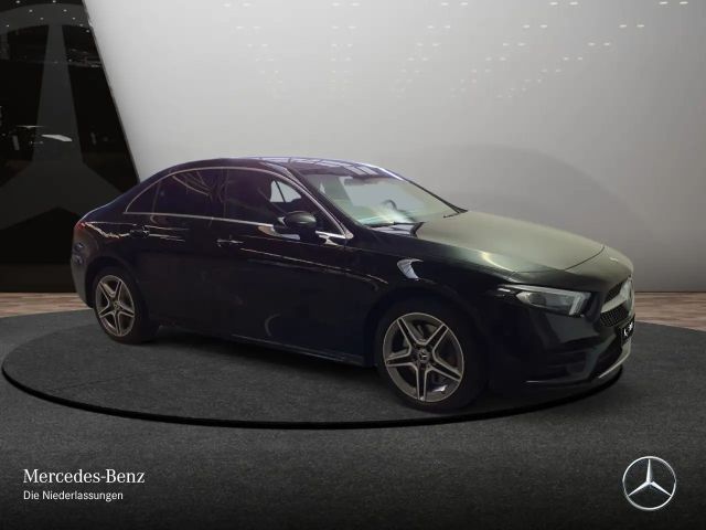 Mercedes-Benz A 250 A 250 e AMG Line