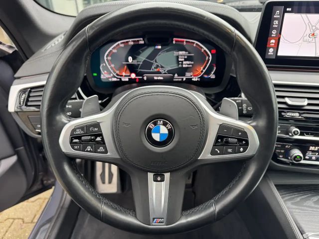 BMW 530 530d M-Sport xDrive