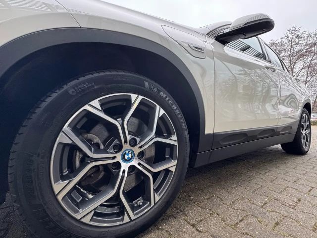 BMW X2 Coupé xDrive25e