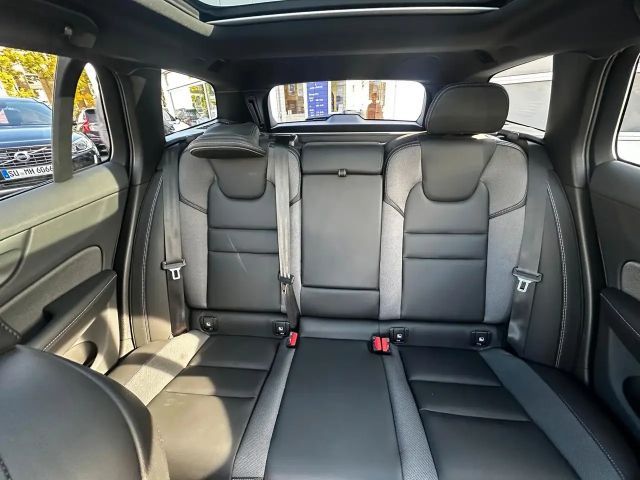 Volvo V60 AWD Dark Plus T8