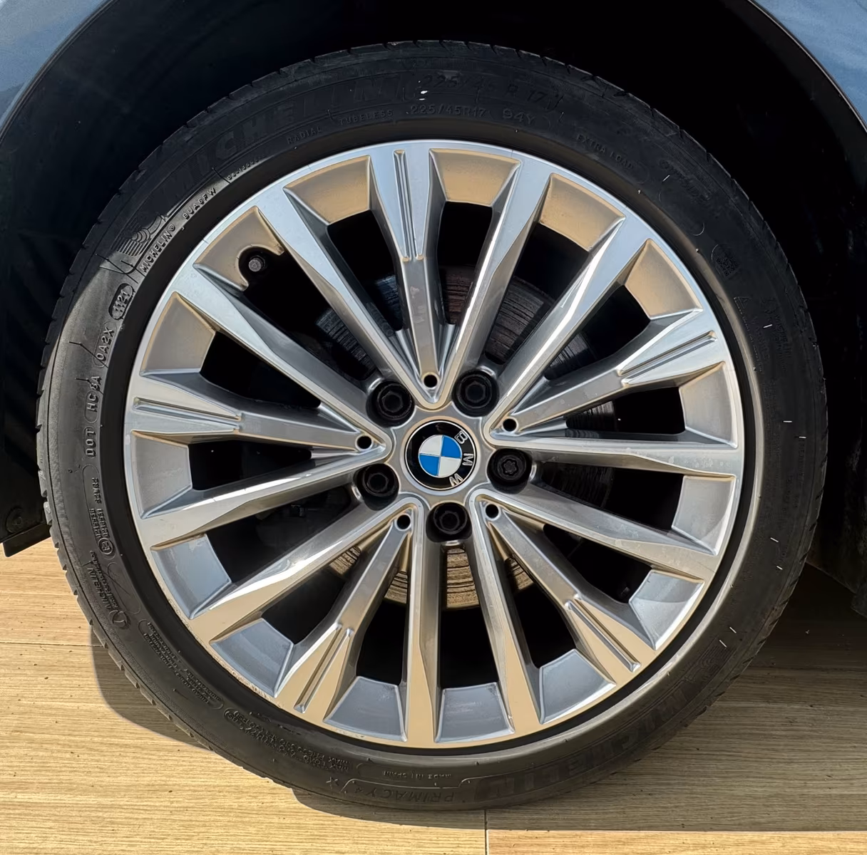 BMW 118 118d Luxury Line Sedan