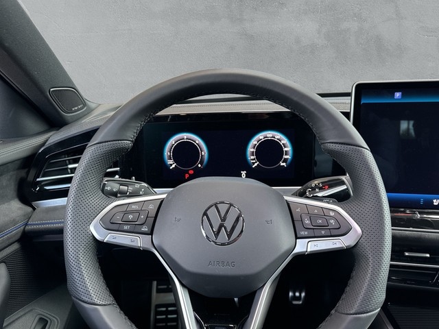 Volkswagen Passat 2.0 TDI DSG R-Line