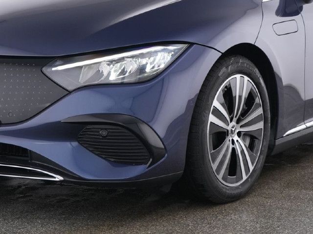 Mercedes-Benz EQE 300 Sedan