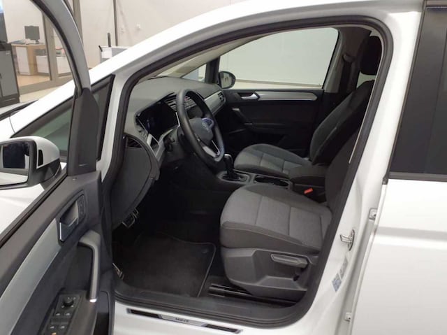 Volkswagen Touran 2.0 TDI DSG Move R-Line