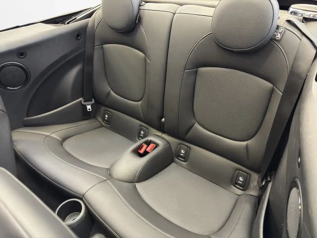 MINI Cooper Cabrio *** CABRIO *** CLASSIC TRIM *** AUTOMATIK ***