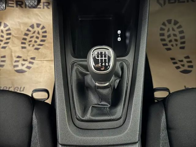 Skoda Octavia Kombi 2,0TDI *LED*AHK*Smart Link*Tempomat*Getön...