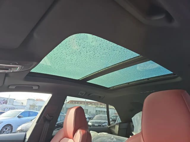 Audi SQ8 TFSI V8 MATRIX PANO HuD B&O AHK 22"