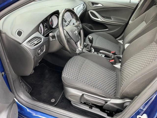 Opel Astra 1.2 Turbo Sports Tourer Turbo