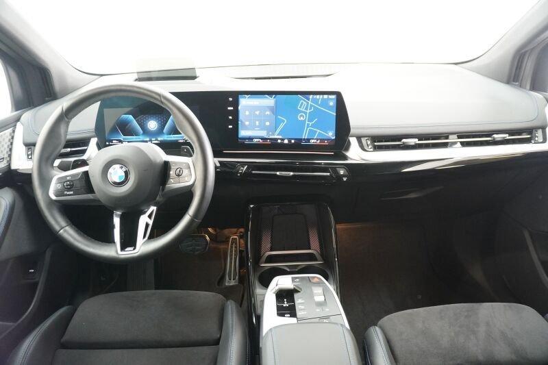 BMW 220 220i Active Tourer