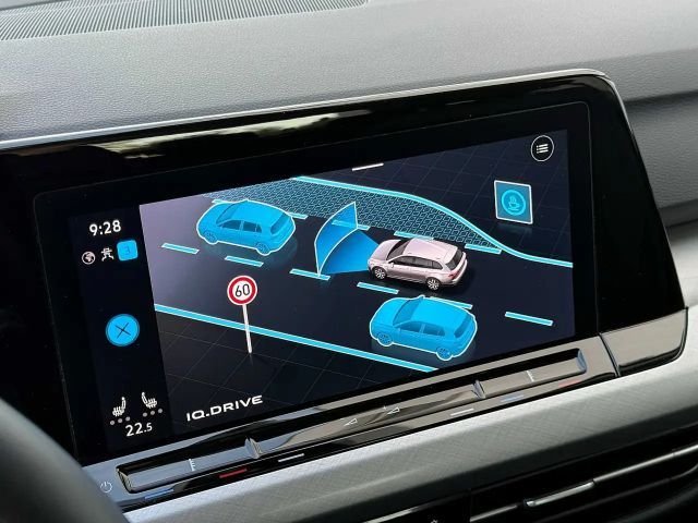 Volkswagen Golf DSG Life Variant