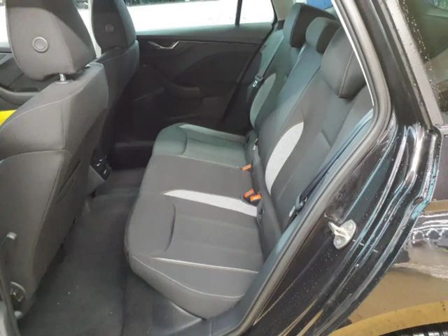 Skoda Kamiq 1.0 TSI Tour