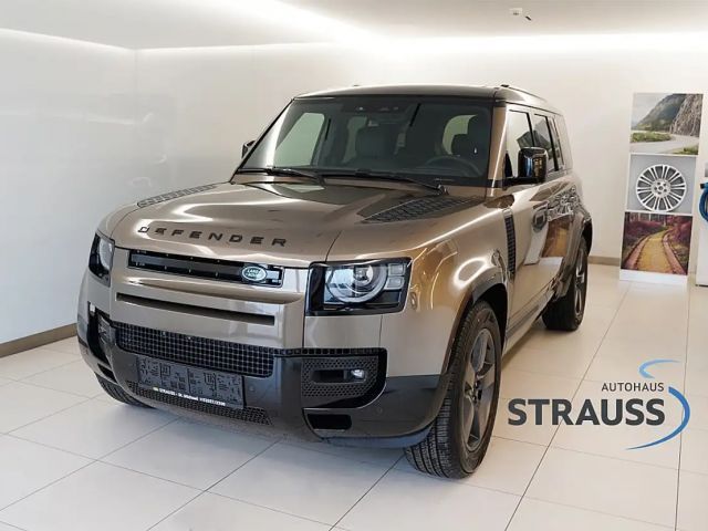 Land Rover Defender 110 D300 Dynamic HSE