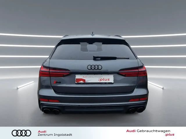 Audi S6 Avant