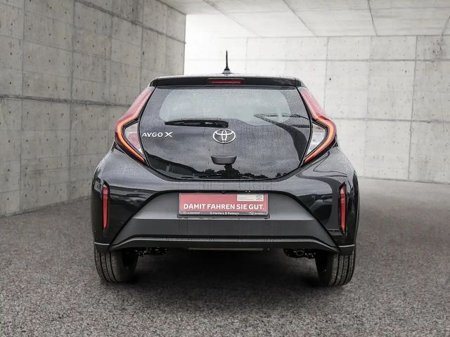 Toyota Aygo 1.0 VVT-i Business Hatchback