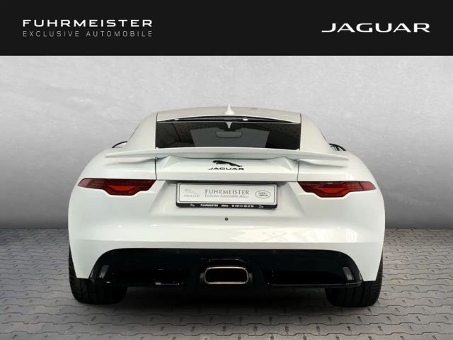 Jaguar F-Type Coupe P300