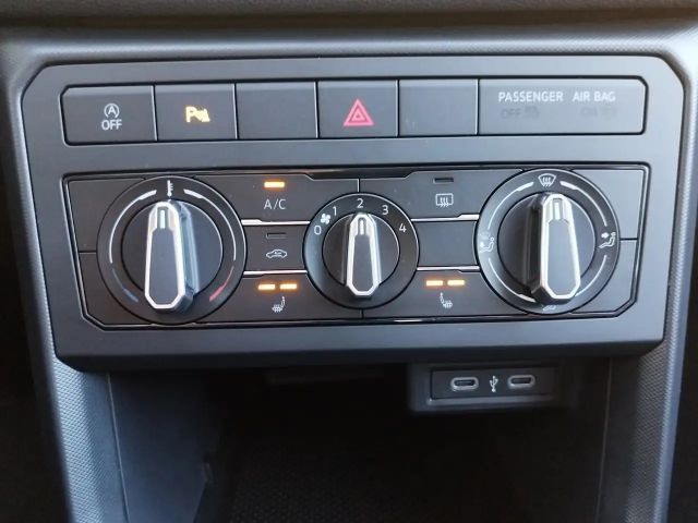 Volkswagen T-Cross 4Me TSI