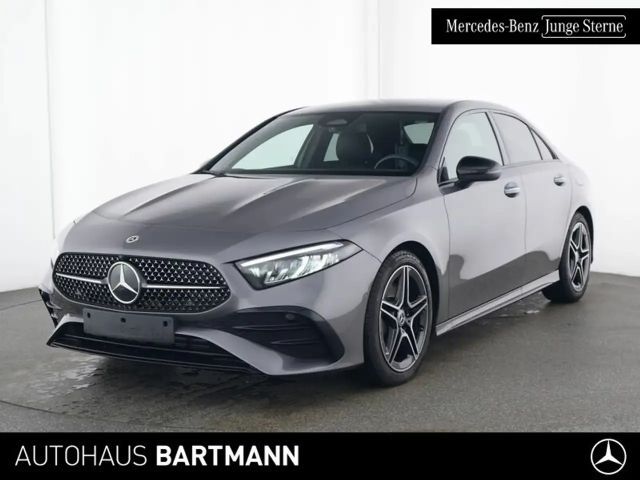Mercedes-Benz A 220 A 220 d AMG Line