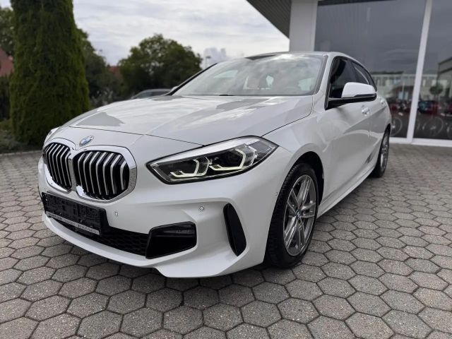 BMW 116 116i M-Sport Sedan