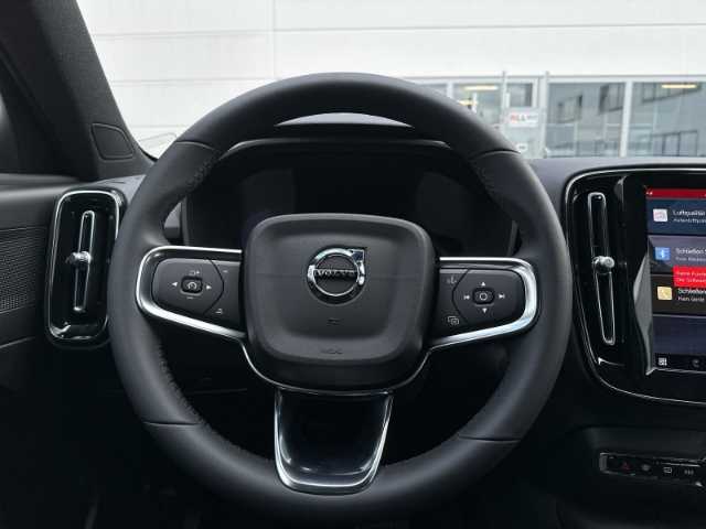 Volvo XC40 Volvo Pure Electric SM StandHZG El. Fondsitzverst. Navi digitales Cockpit Memory