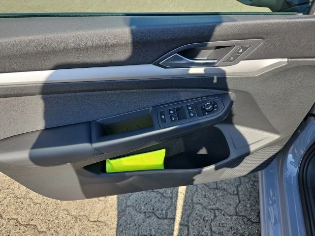 Volkswagen Golf 1.5 TSI Golf VIII Life