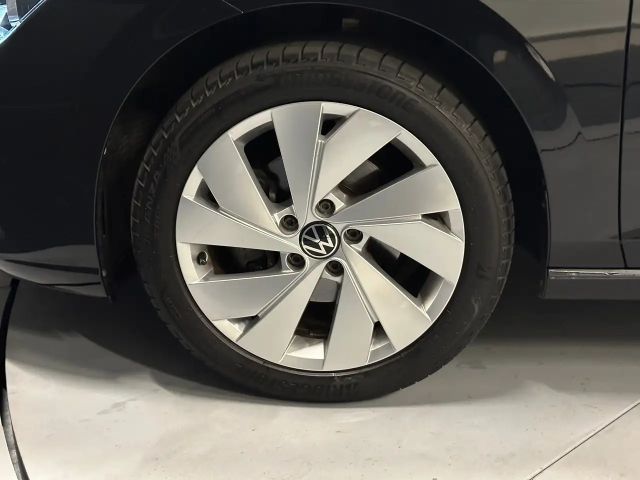 Volkswagen Golf 1.5 eTSI DSG Style Variant