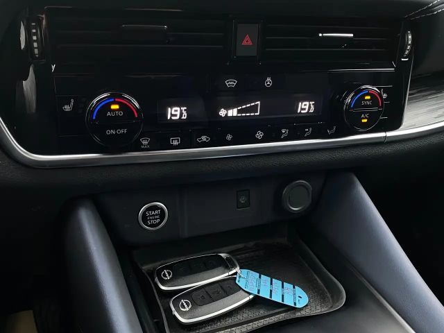 Nissan Qashqai AWD DIG-T Tekna