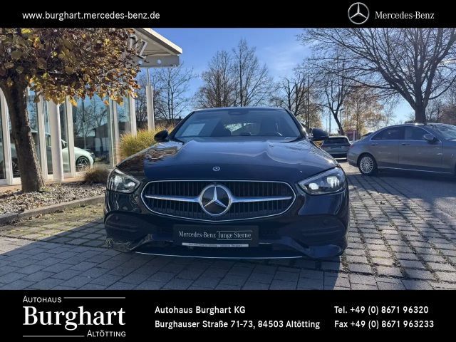 Mercedes-Benz C 200 4MATIC AVANTGARDE Sedan