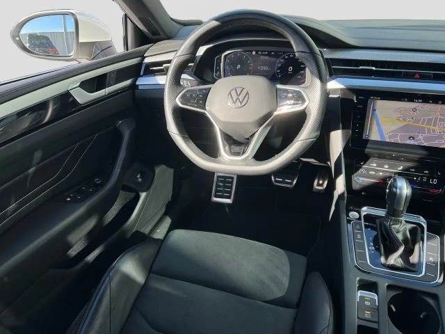 Volkswagen Arteon 2.0 TSI DSG R-Line