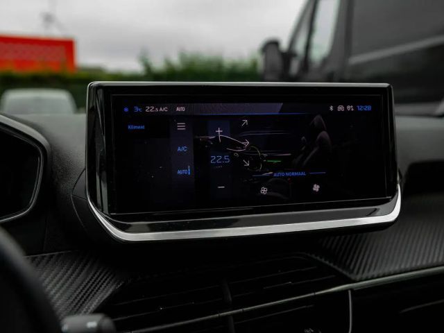 Peugeot 208 100pk MT6 | Camera | Navi. | Parkeers. v&a | Au...