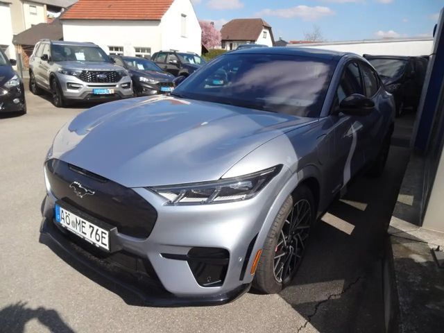 Ford Mustang Mach-E AWD GT