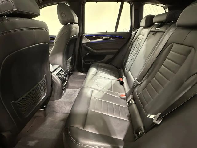 BMW X3 40d Standhzg AHK ACC 360° HUD Pano HiFi