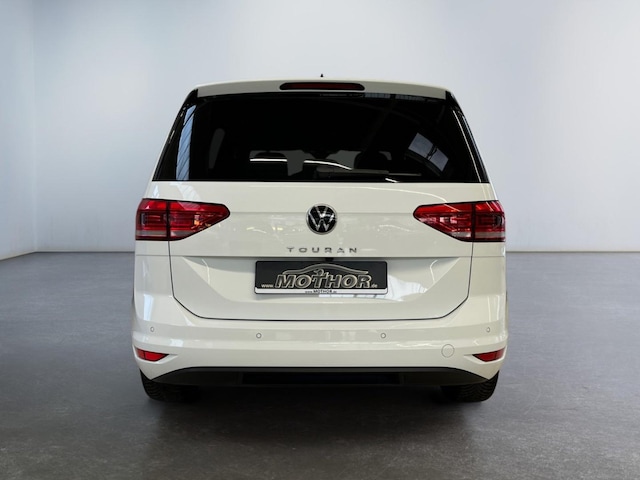 Volkswagen Touran 1.5 TSI DSG
