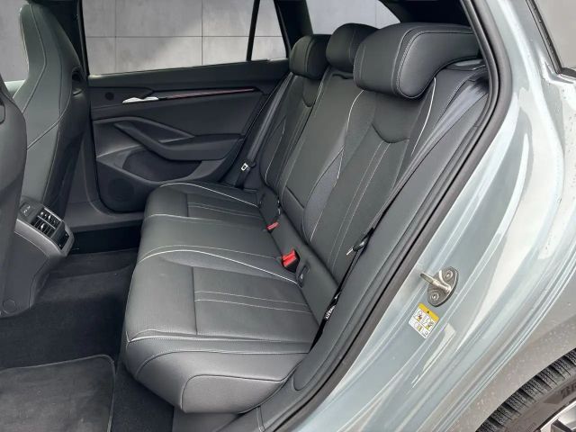 Skoda Superb Sportline iV