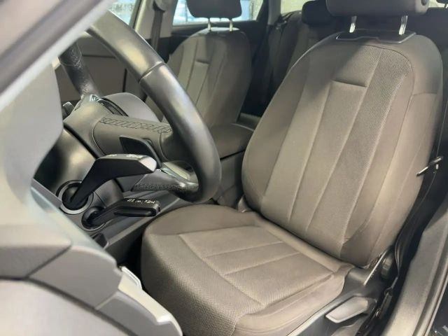 Audi A4 35 TDI S-Line