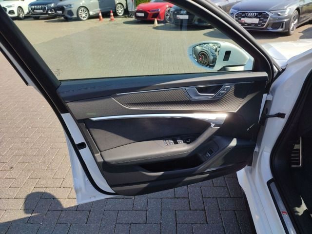 Audi A6 e-tron Avant Performance Quattro