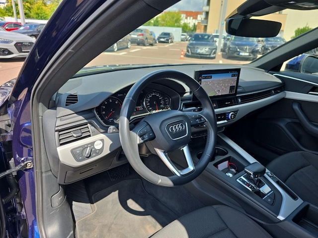 Audi A4 40 TFSI Avant S-Tronic