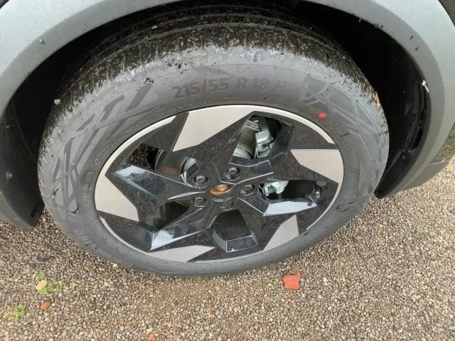 Renault Captur EDC Hybrid Techno