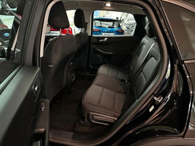 Ford Kuga Cool & Connect