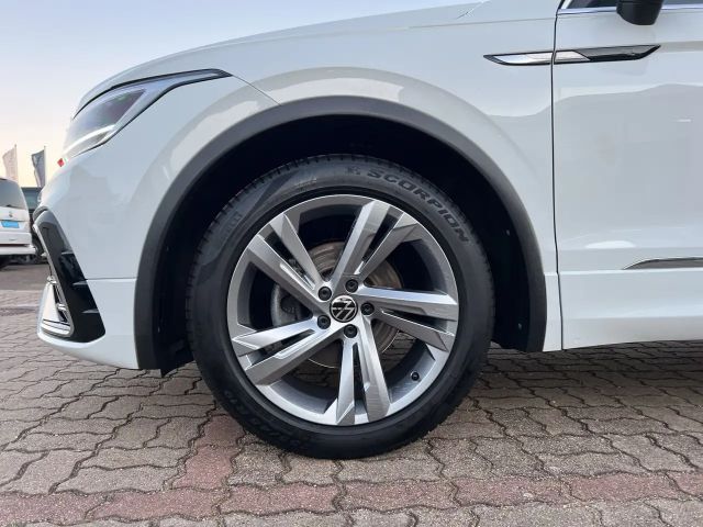 Volkswagen Tiguan 1.5 TSI DSG R-Line