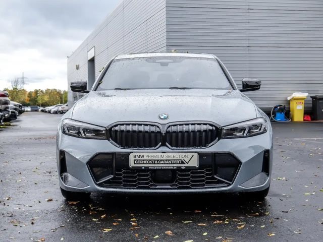 BMW 330 330i M-Sport Sedan