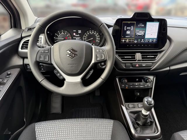 Suzuki S-Cross Hybrid