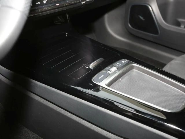 Mercedes-Benz A 35 AMG 4MATIC AMG Line